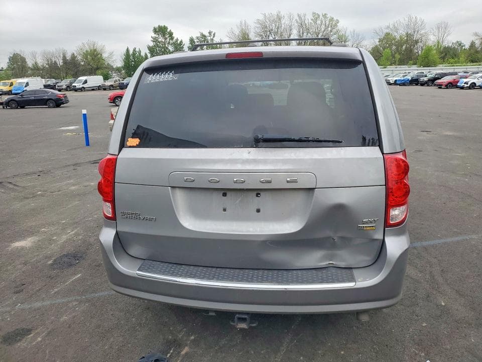 2018 DODGE GRAND CARAVAN SE SE 6