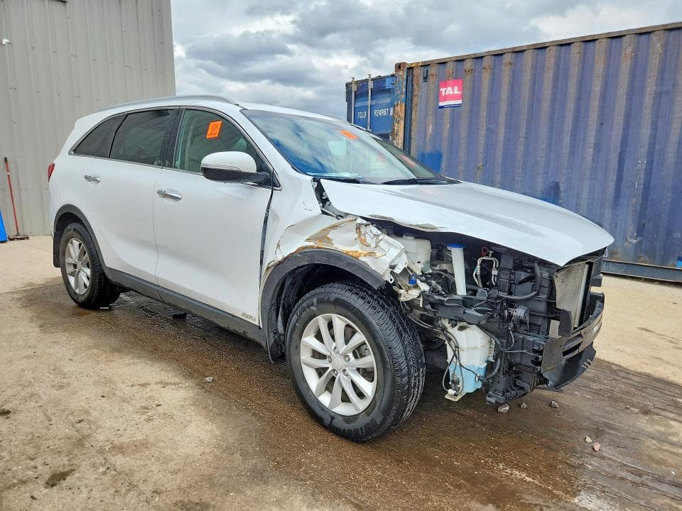 2018 KIA SORENTO LX 4