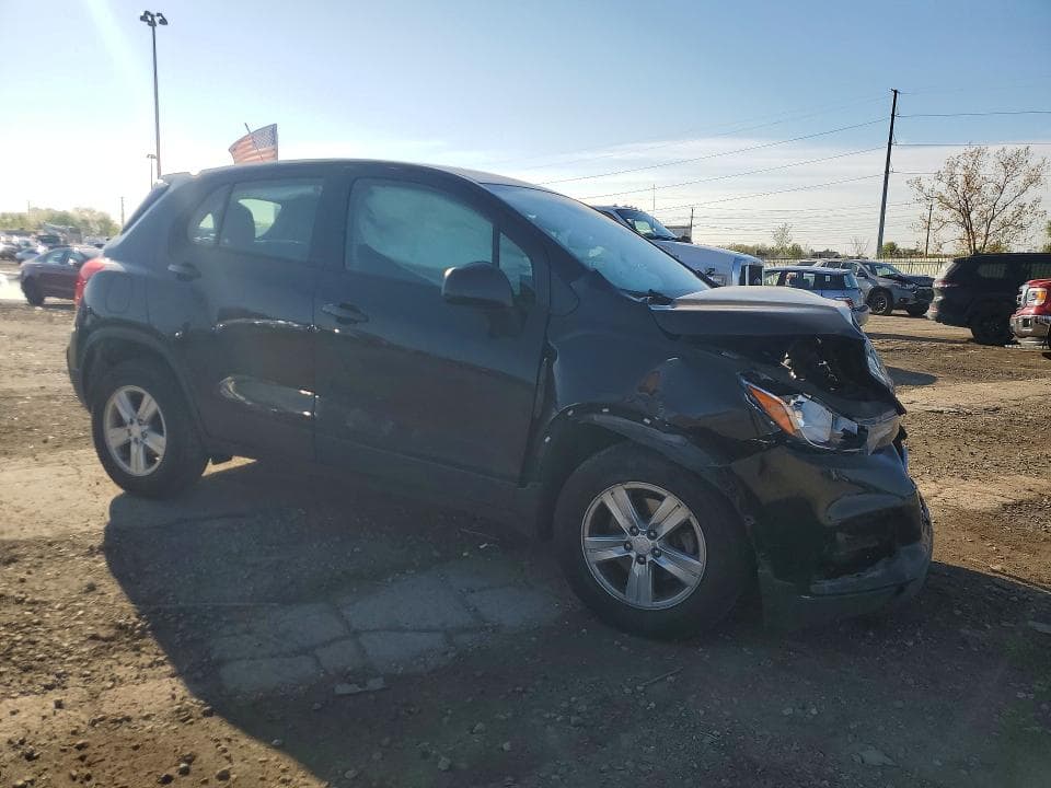 2019 CHEVROLET TRAX LS 4