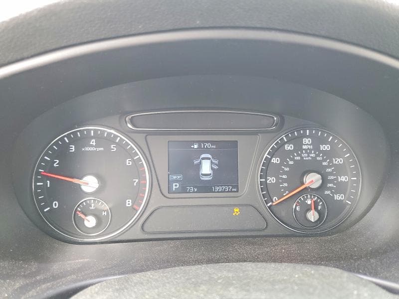2020 KIA SORENTO LX 9