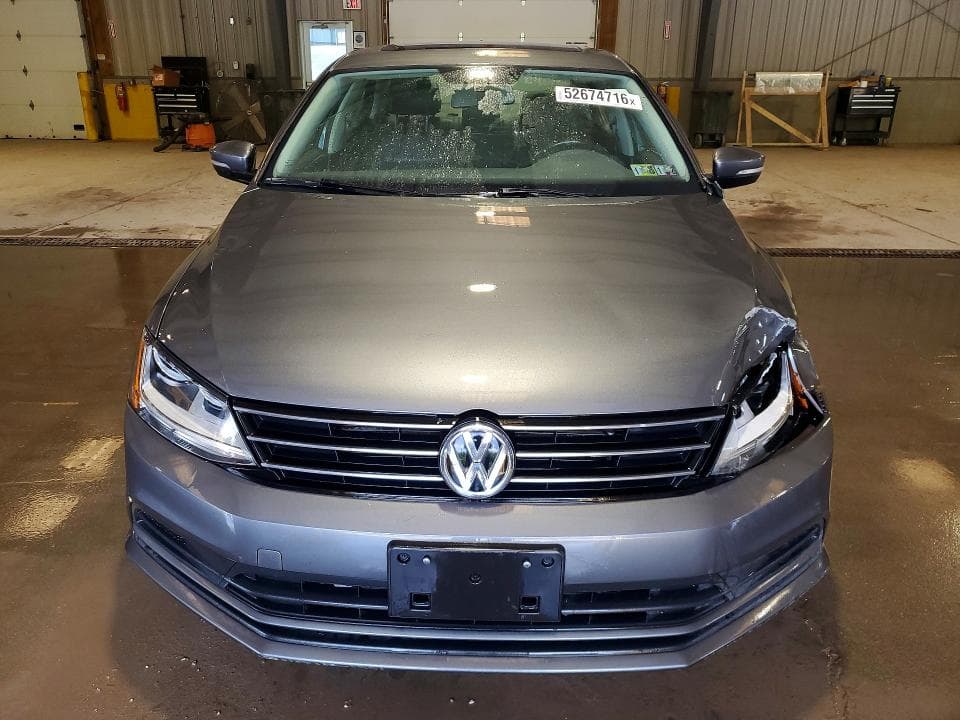 2017 VOLKSWAGEN JETTA SE 5