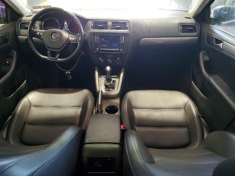 2017 VOLKSWAGEN JETTA SE 8