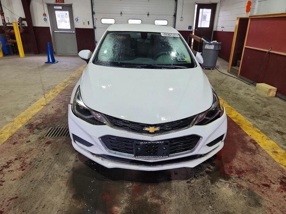 2017 CHEVROLET CRUZE LT LT 5