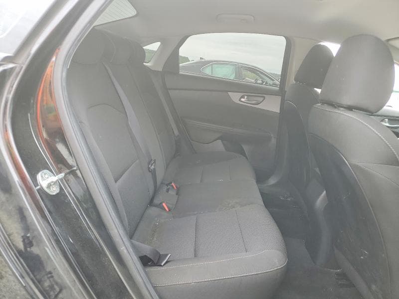2019 KIA FORTE LXS 10