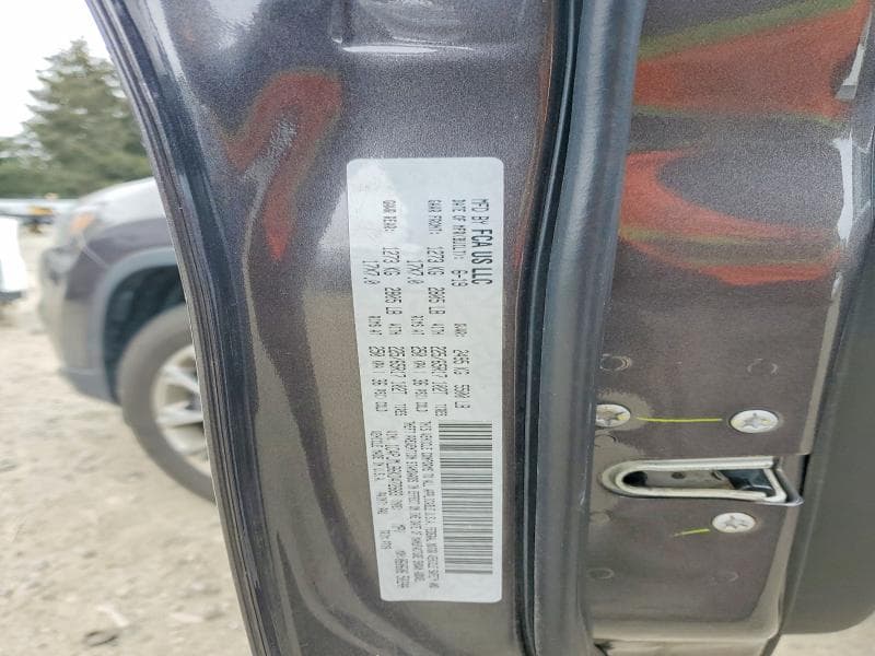 2019 JEEP CHEROKEE LATITUDE PLUS 12