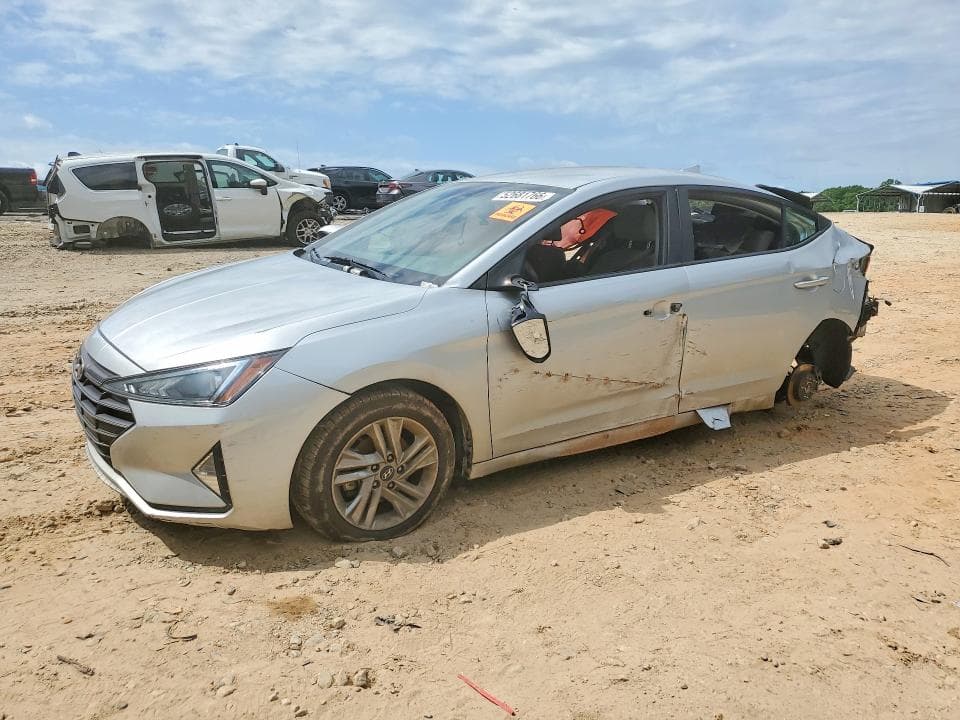 2019 HYUNDAI ELANTRA SEL - 1