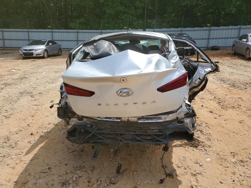 2019 HYUNDAI ELANTRA SEL 6