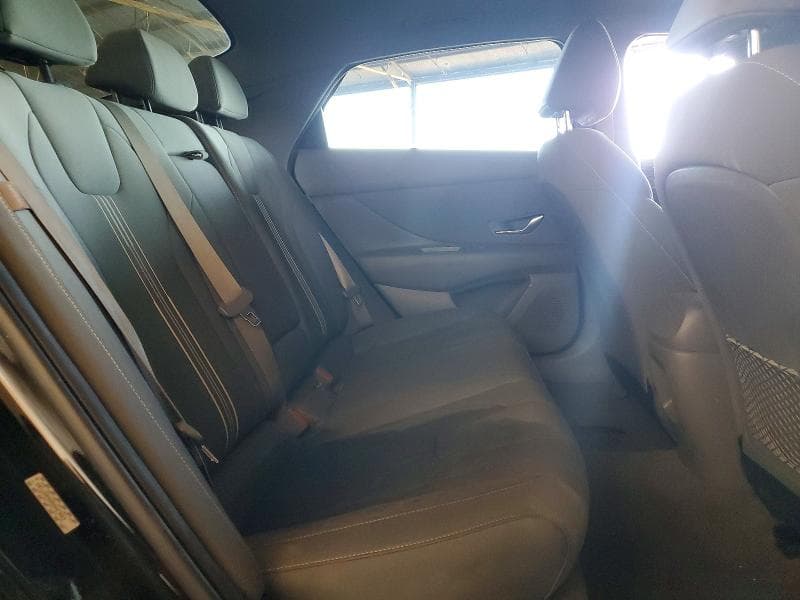 2024 HYUNDAI ELANTRA SEL 10
