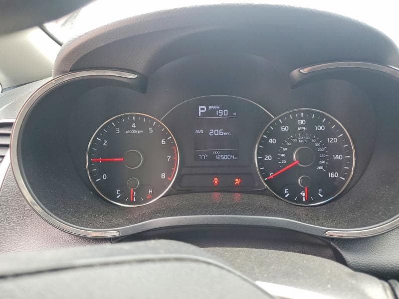 2017 KIA FORTE LX 9