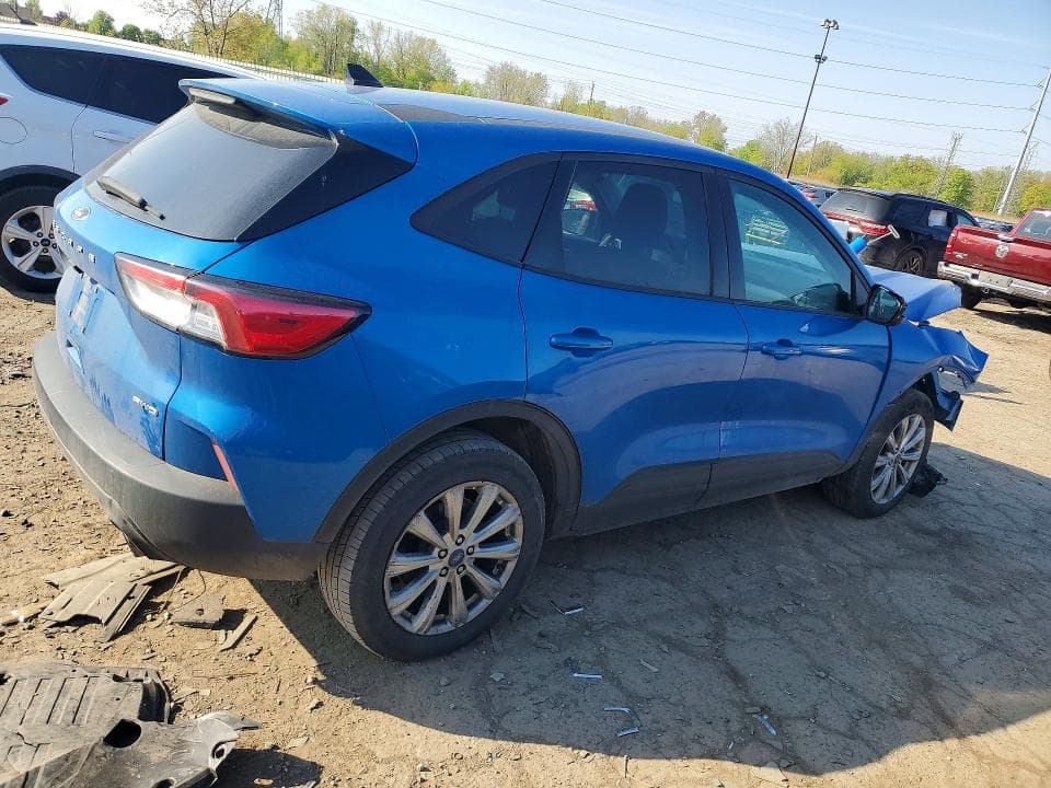 2021 FORD ESCAPE SE 3