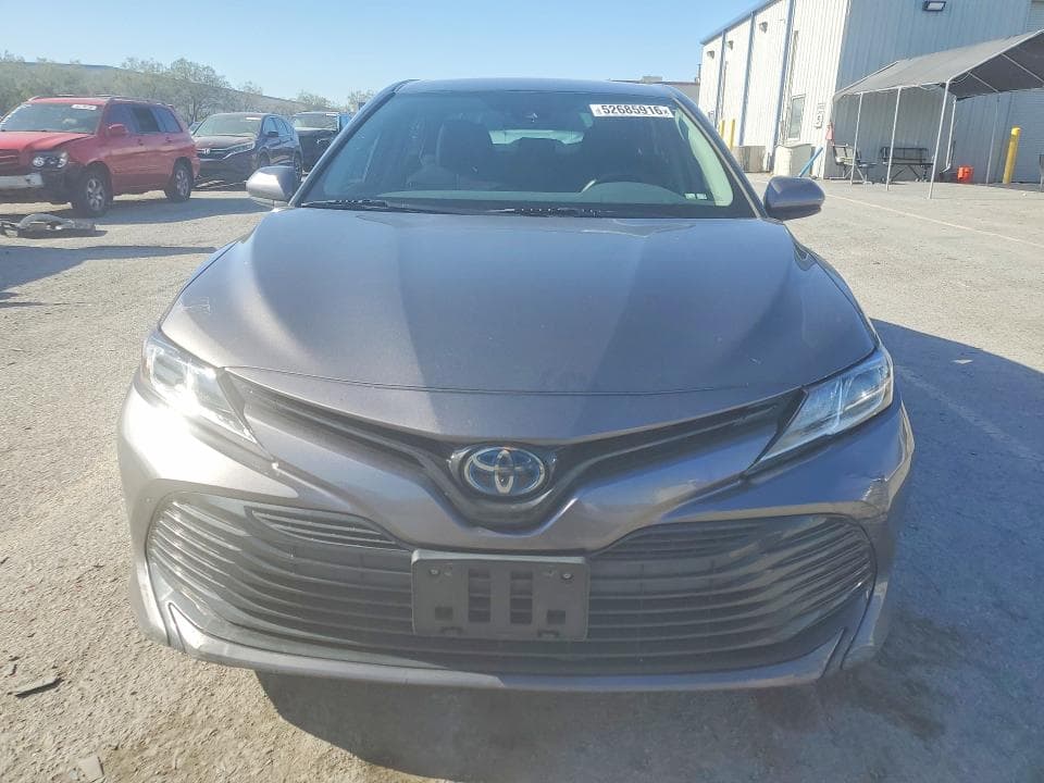 2020 TOYOTA CAMRY LE 5