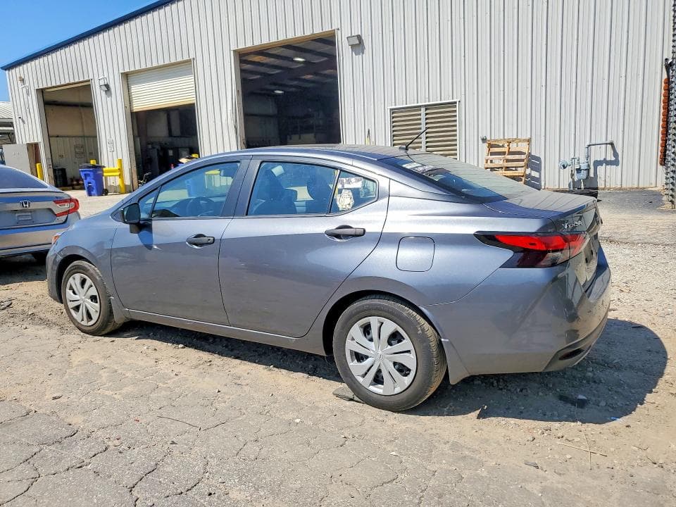 2023 NISSAN VERSA S 2