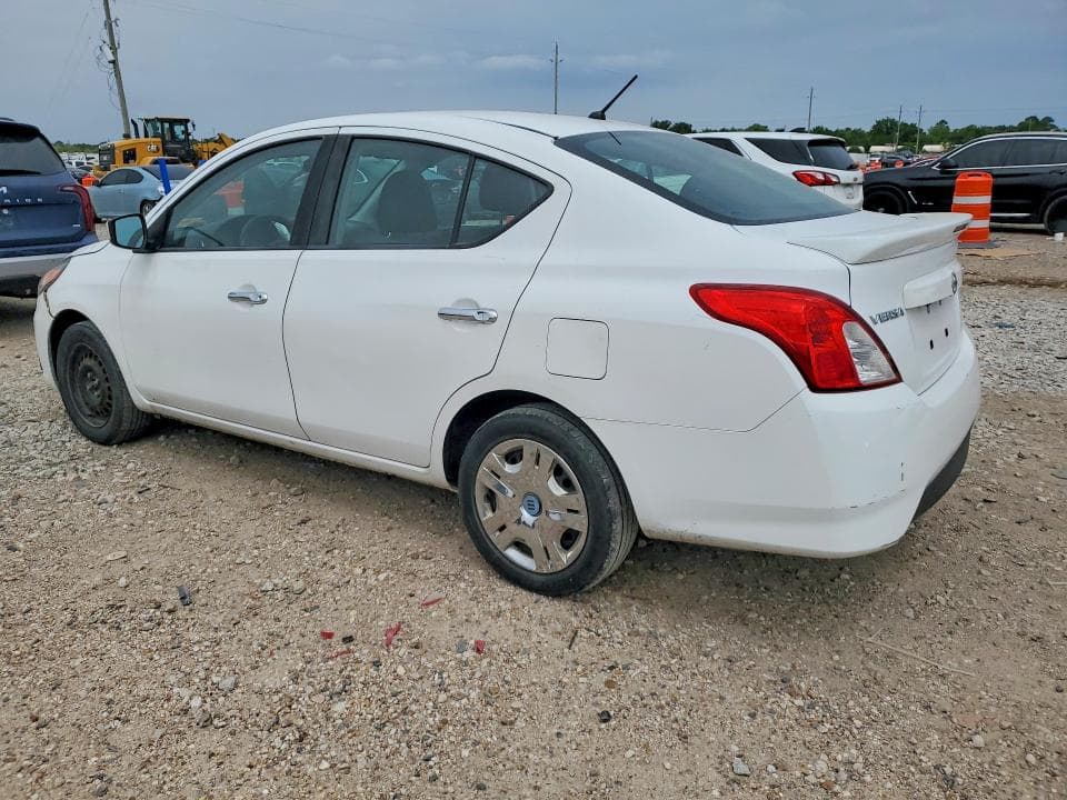 2019 NISSAN VERSA SV SV 3