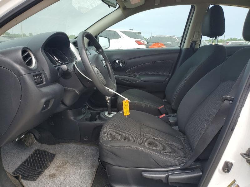 2019 NISSAN VERSA SV SV 8