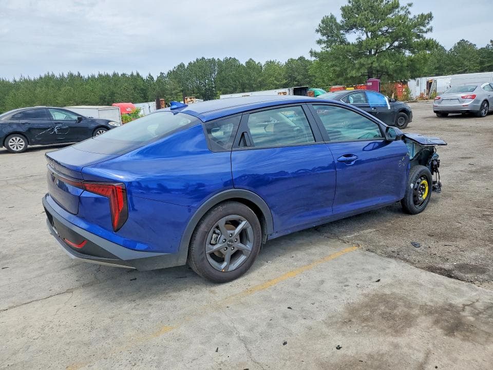 2025 KIA K4 LXS 3