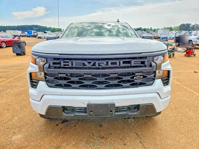 2026 CHEVROLET SILVERADO K1500 CUSTOM 5