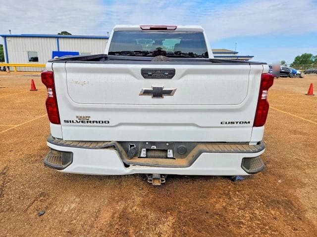 2026 CHEVROLET SILVERADO K1500 CUSTOM 6