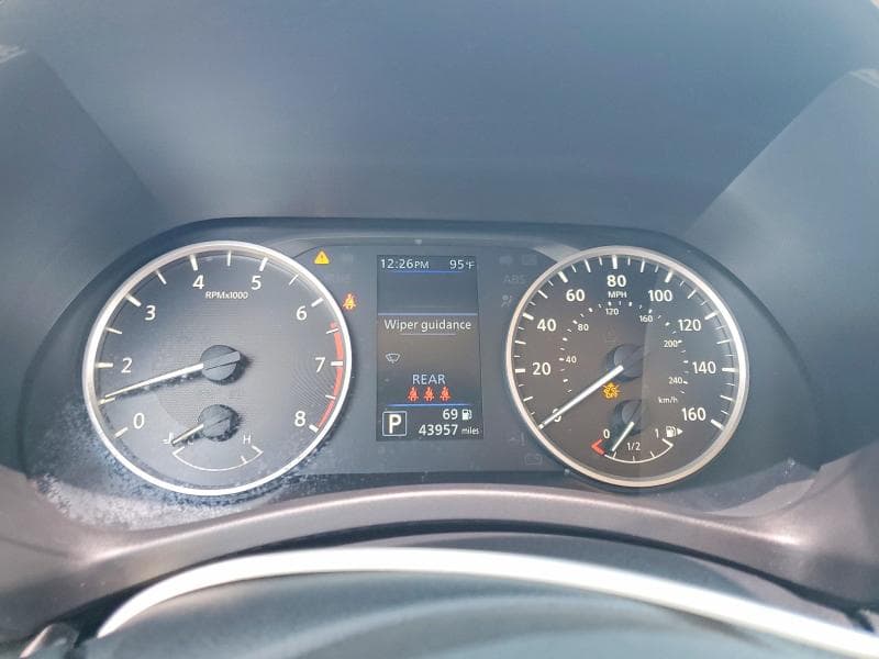 2024 NISSAN SENTRA S S 9