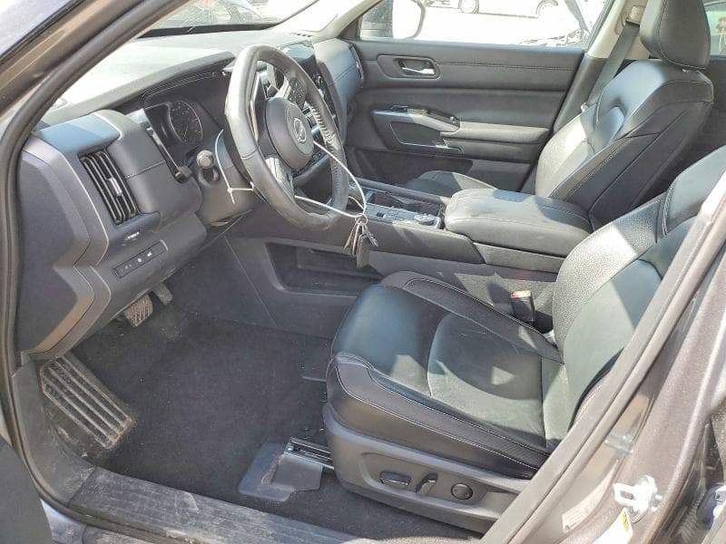 2024 NISSAN PATHFINDER SL SL 7