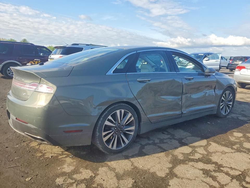 2017 LINCOLN MKZ RESERVE 3