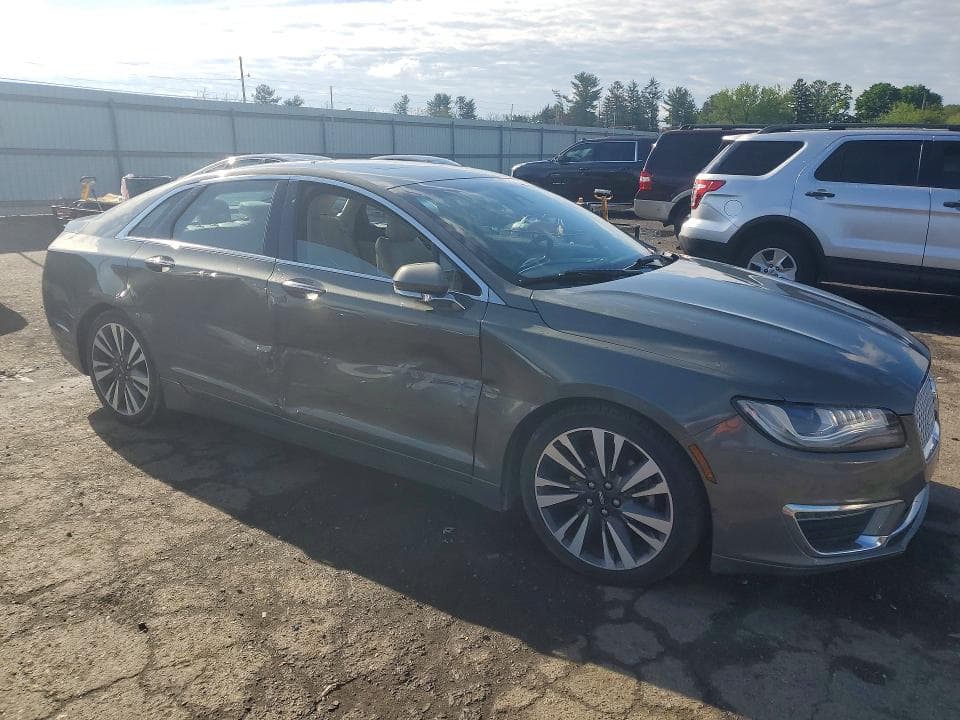 2017 LINCOLN MKZ RESERVE 4
