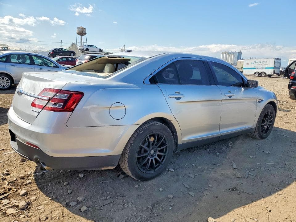 2018 FORD TAURUS SE SE 3