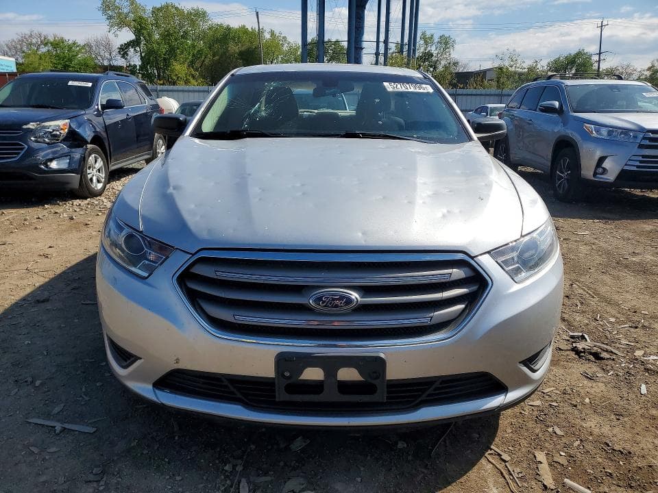 2018 FORD TAURUS SE SE 5