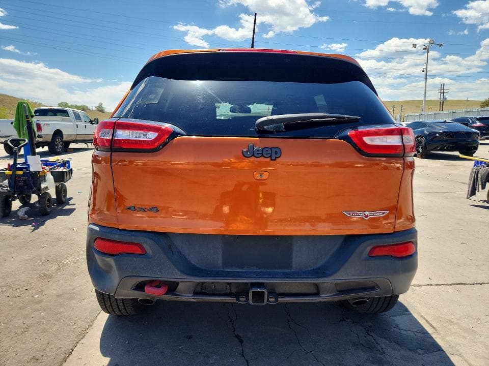 2016 JEEP CHEROKEE TRAILHAWK 6