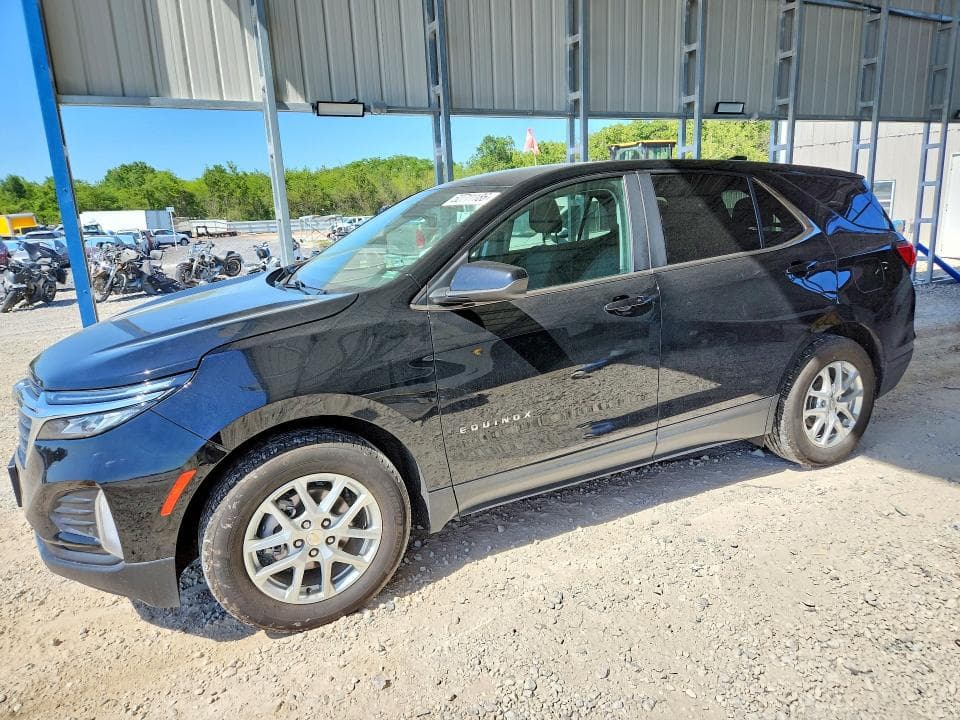 2024 CHEVROLET EQUINOX LT - 1