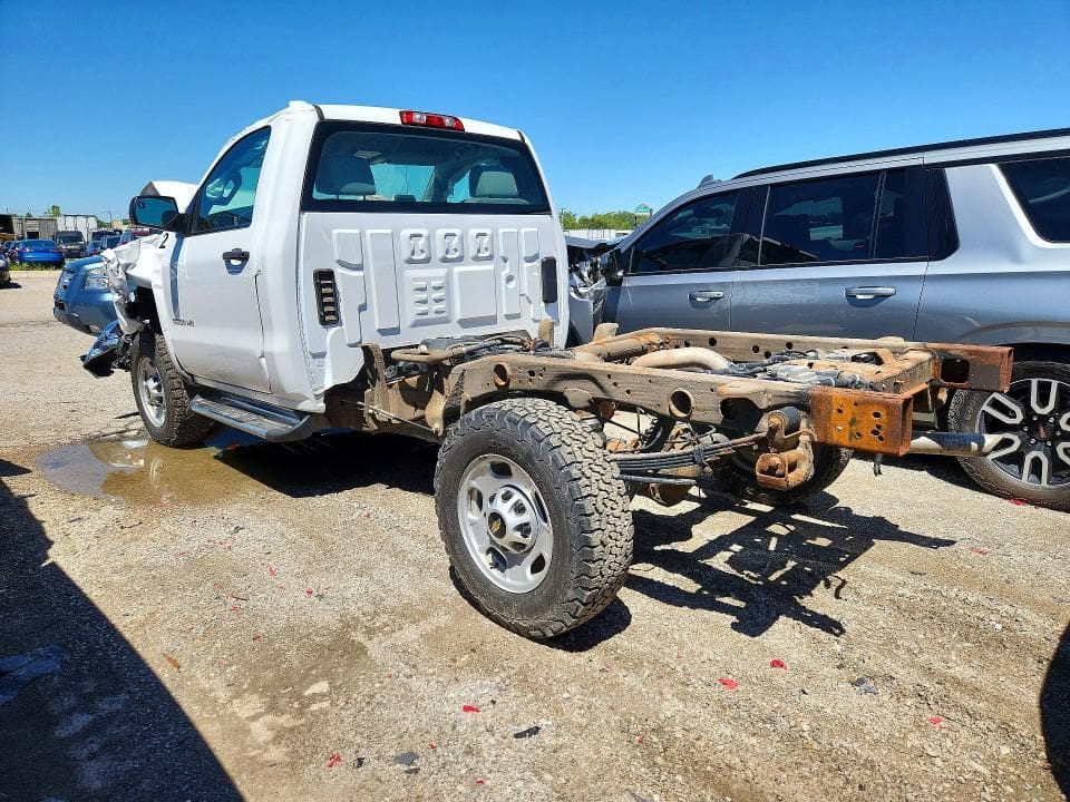 2017 CHEVROLET SILVERADO K2500  CAB & CHASSIS C1500 HEAVY DUTY 2