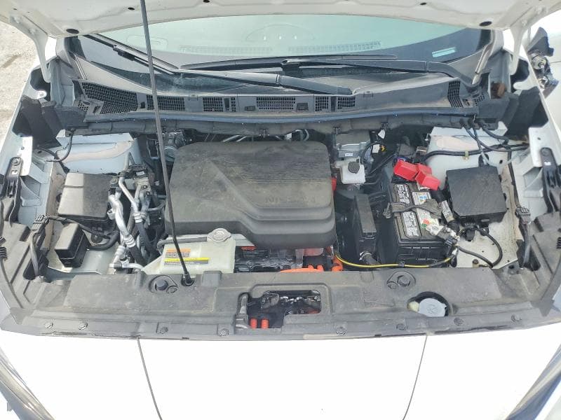 2025 NISSAN LEAF SV PLUS 11