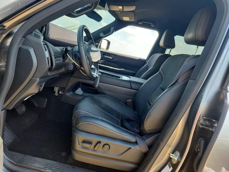 2025 NISSAN ARMADA SL SL 8