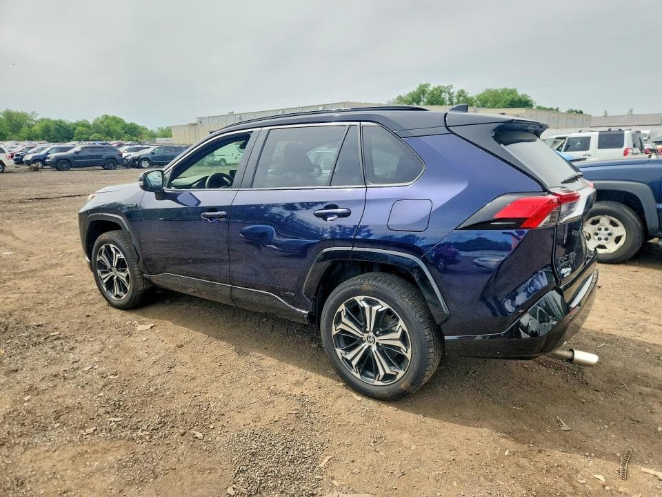 2023 TOYOTA RAV4 PRIME XSE 2