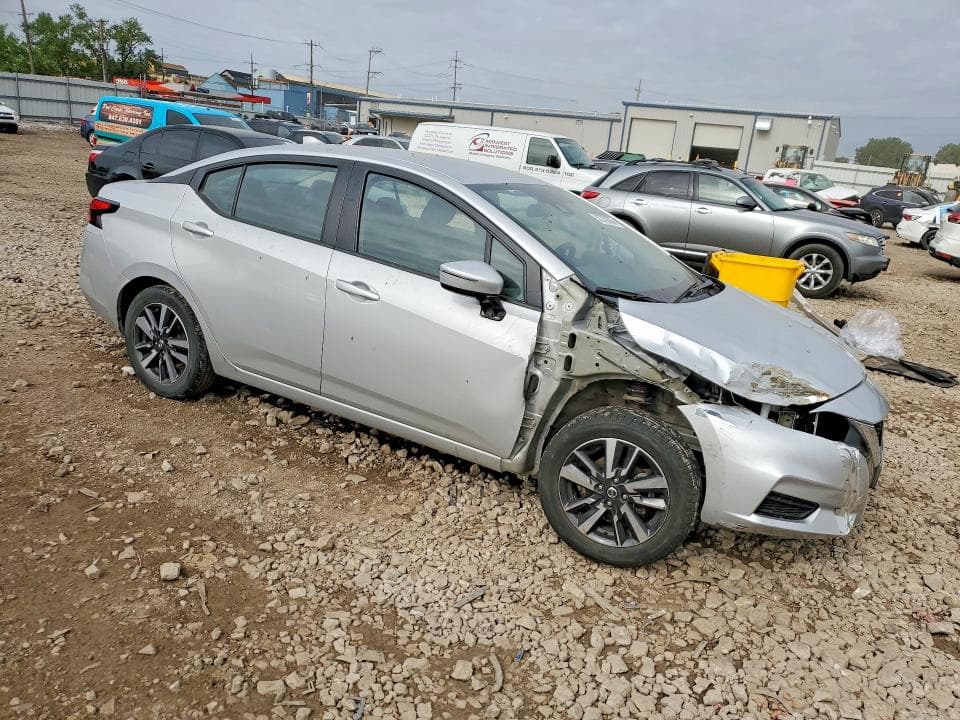 2021 NISSAN VERSA SV SV 4