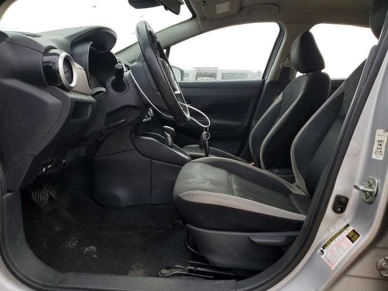 2021 NISSAN VERSA SV SV 7