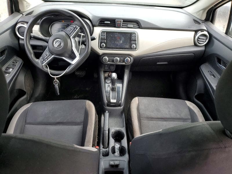 2021 NISSAN VERSA SV SV 8