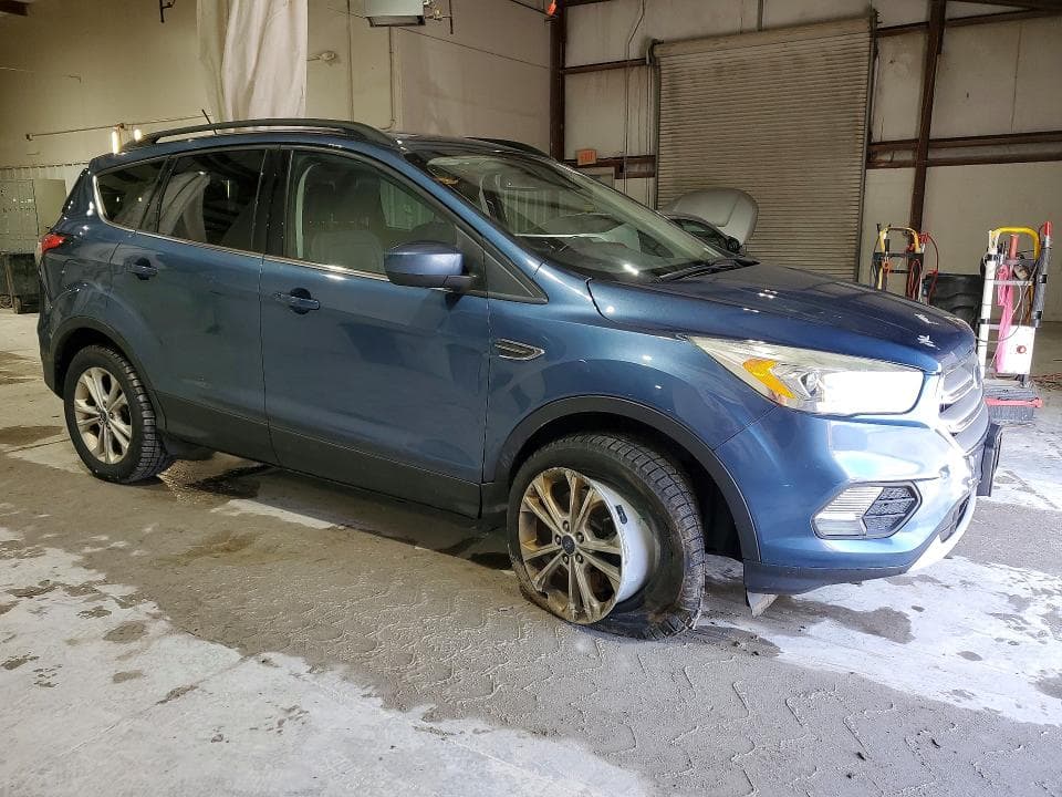 2018 FORD ESCAPE SEL 4