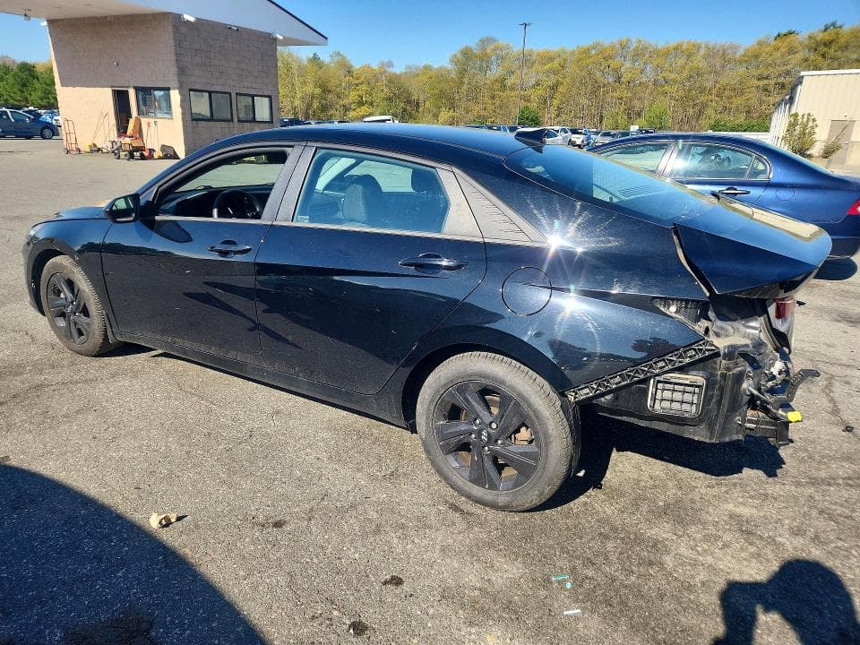 2022 HYUNDAI ELANTRA SEL 2