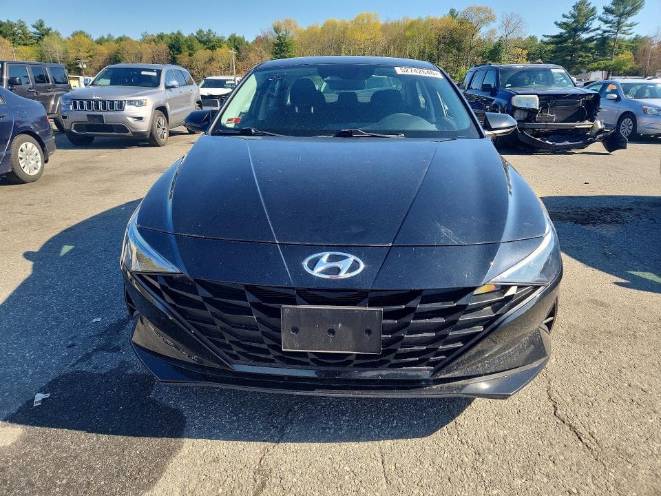 2022 HYUNDAI ELANTRA SEL 5