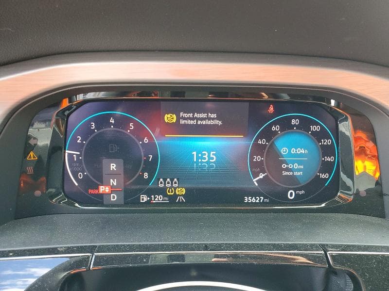 2024 VOLKSWAGEN ATLAS CROSS SPORT SE 9