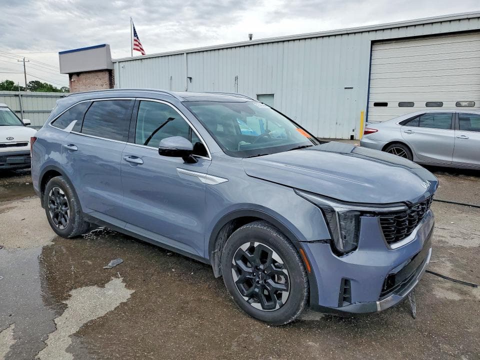 2025 KIA SORENTO S 4