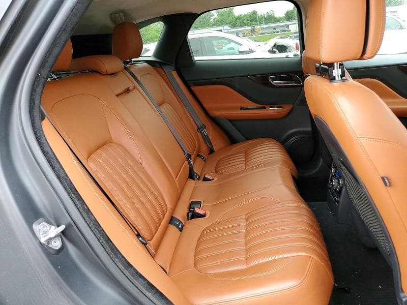 2018 JAGUAR F-PACE PORTFOLIO 11