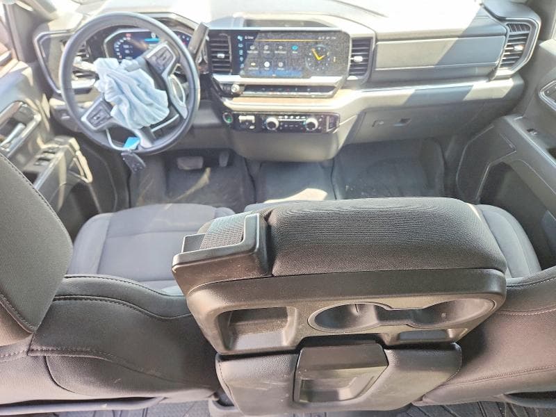 2024 CHEVROLET SILVERADO K1500 LT 8