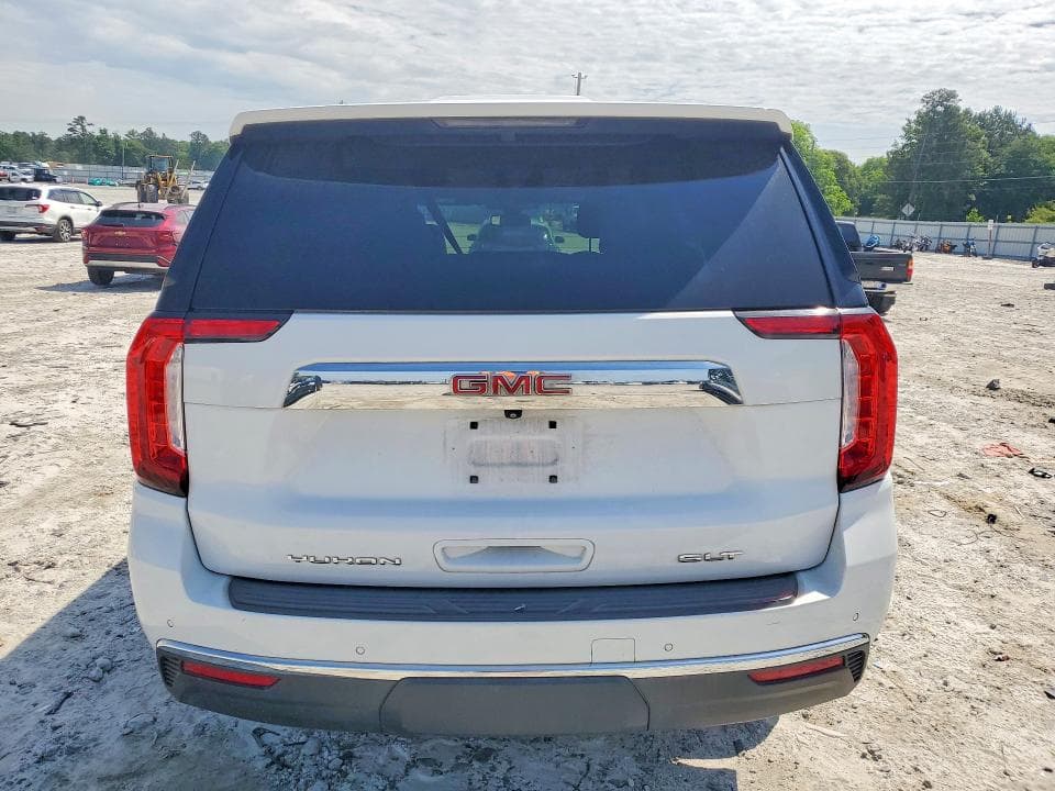 2021 GMC YUKON SLT 6