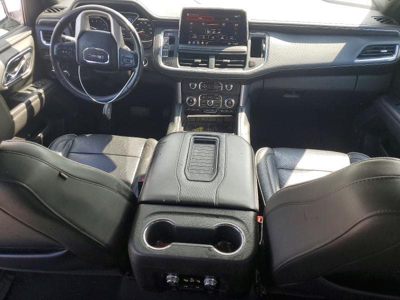2021 GMC YUKON SLT 8