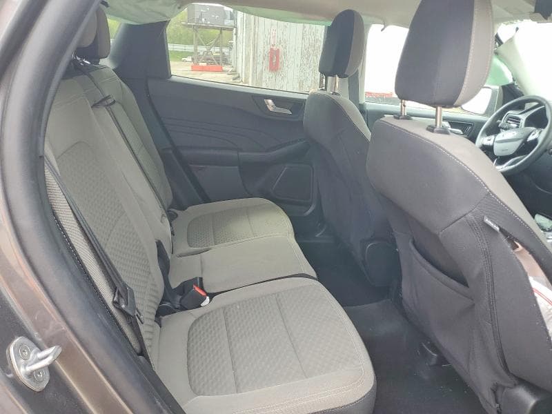 2021 FORD ESCAPE SE SE 11