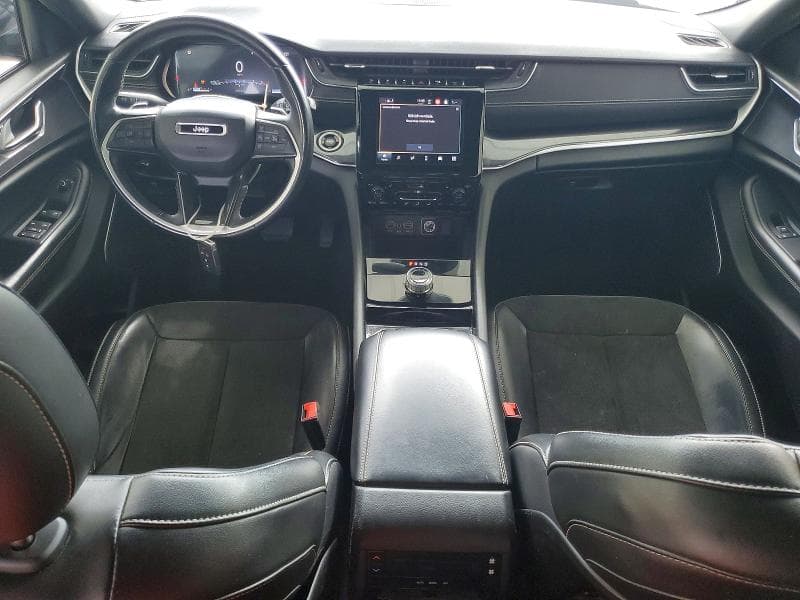 2021 JEEP GRAND CHEROKEE L LAREDO 8