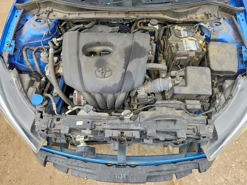 2020 TOYOTA YARIS HATCHBACK XLE 11