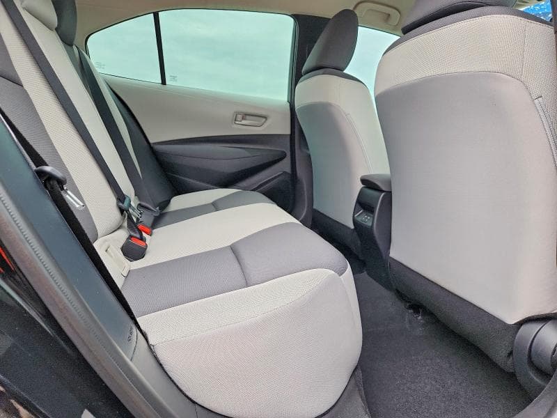2024 TOYOTA COROLLA LE 11