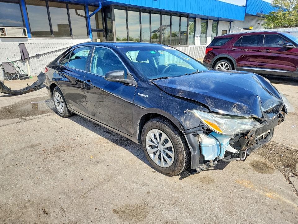 2017 TOYOTA CAMRY HYBRID LE LE 4